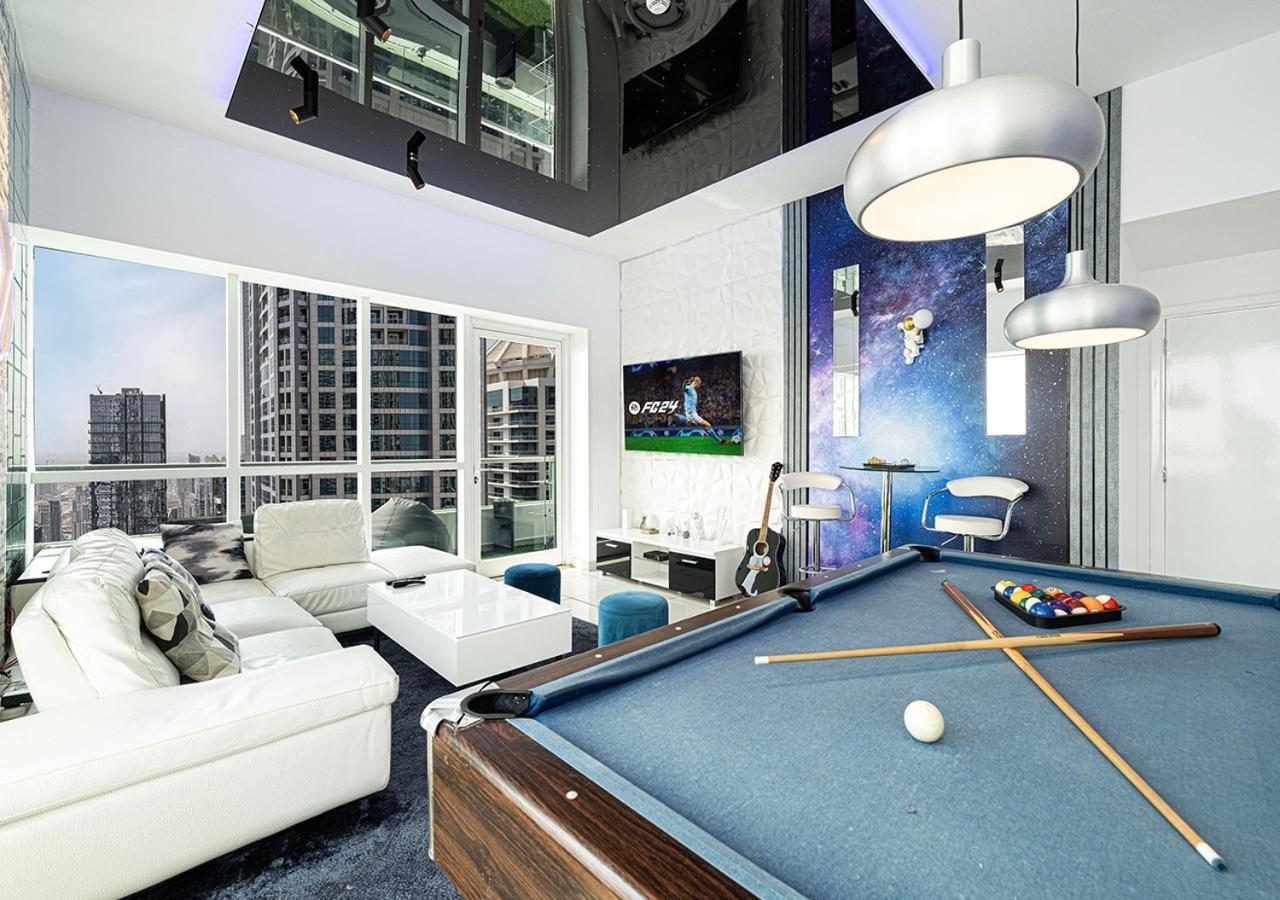 Next'House - Skyview Host Hostel Dubai Bagian luar foto