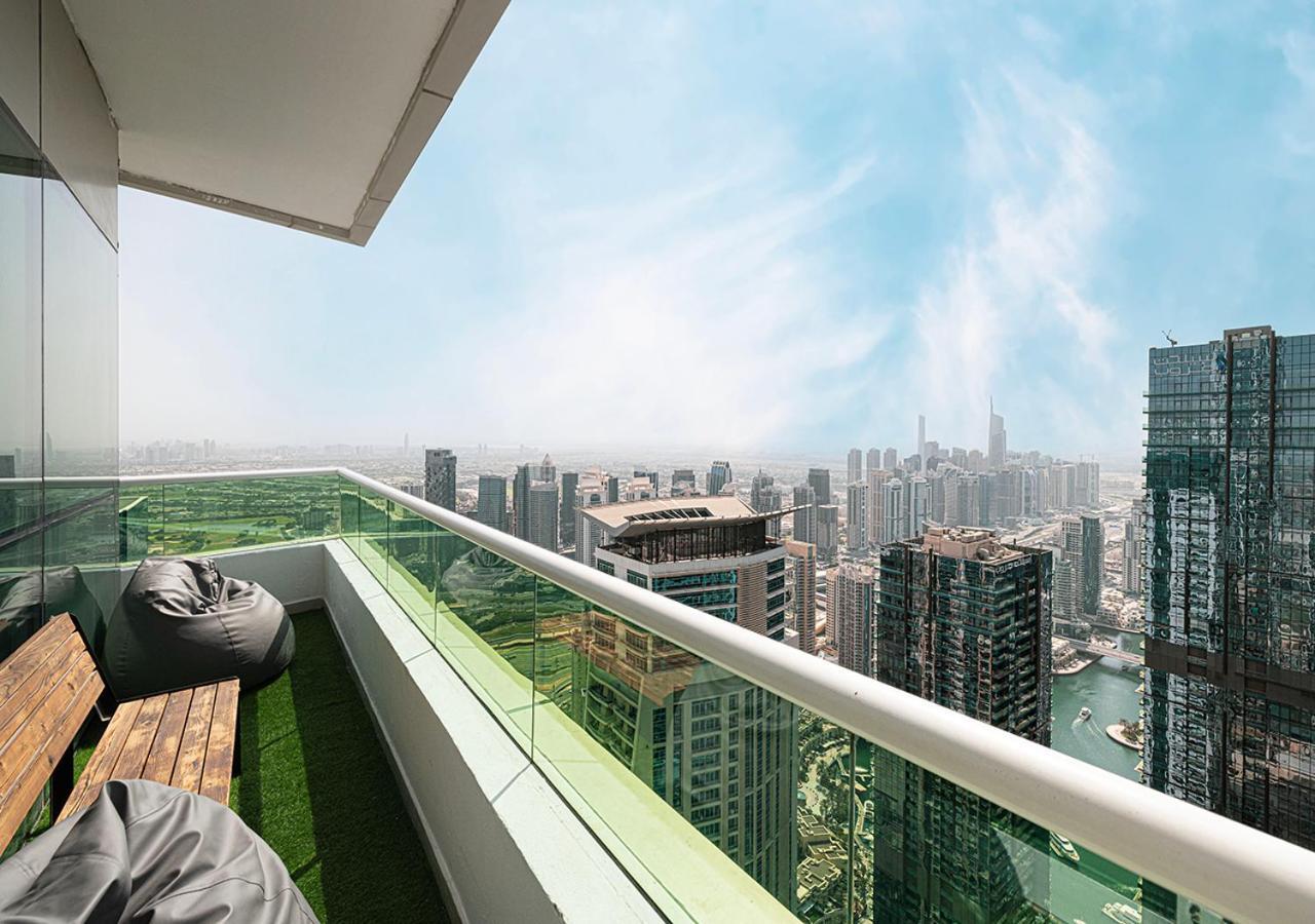 Next'House - Skyview Host Hostel Dubai Bagian luar foto