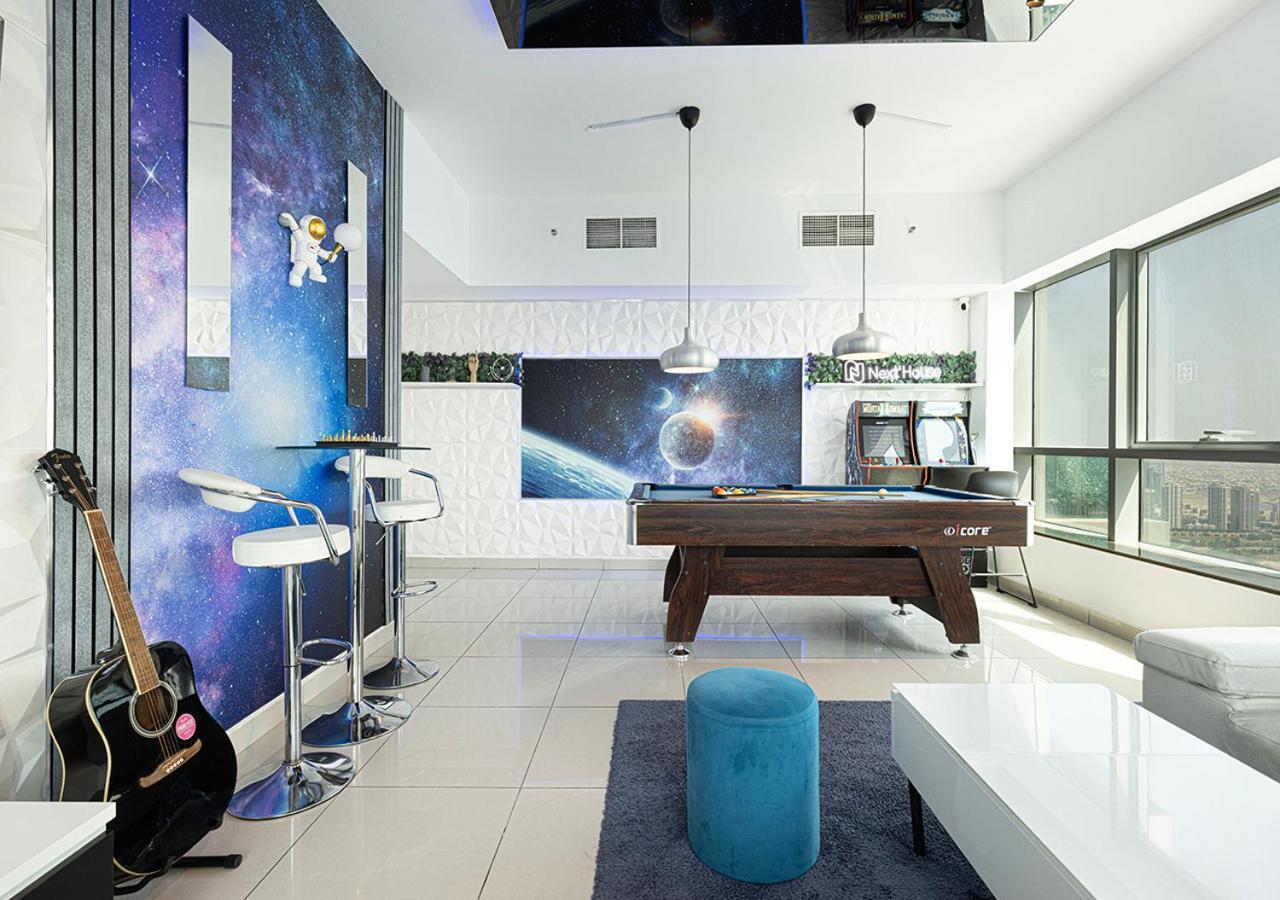Next'House - Skyview Host Hostel Dubai Bagian luar foto