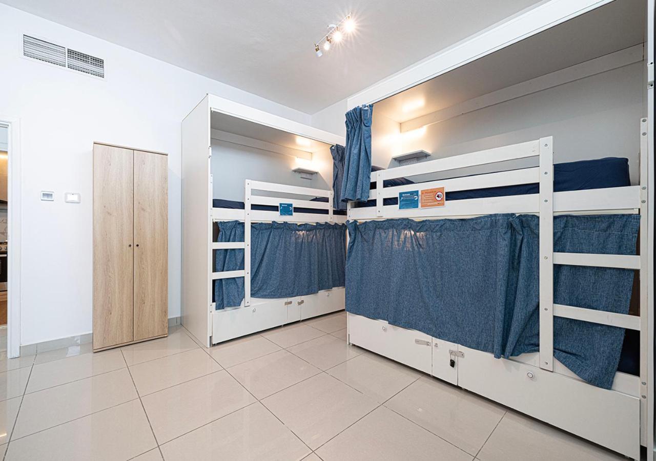 Next'House - Skyview Host Hostel Dubai Bagian luar foto