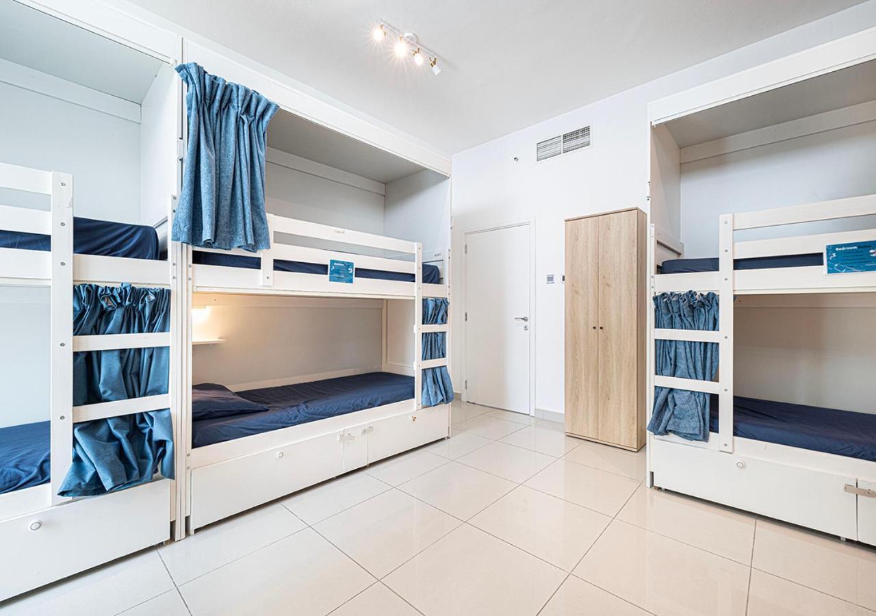 Next'House - Skyview Host Hostel Dubai Bagian luar foto