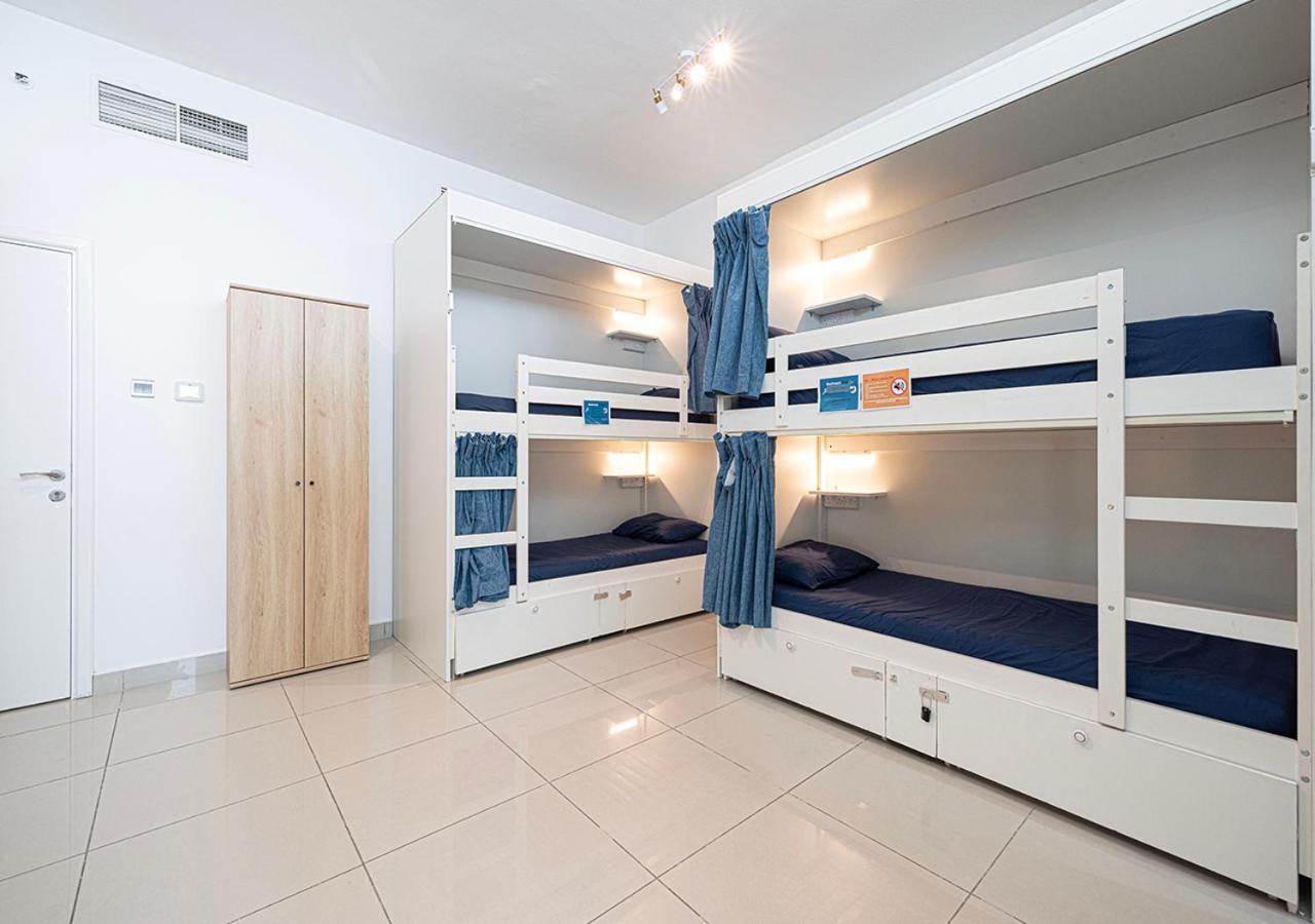 Next'House - Skyview Host Hostel Dubai Bagian luar foto
